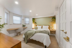 Luxury H St Private Apartment